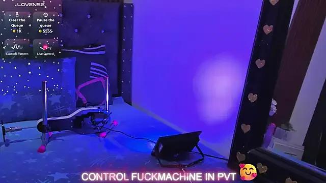 Girls: try live performances with matured performers, from dancing to quirks, in a variety of beautiful sex cams.