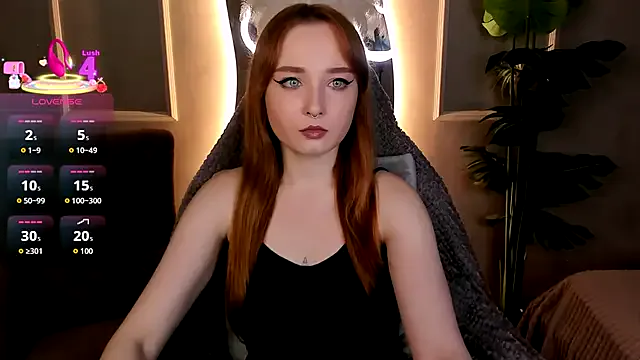 Emma_Chery from StripChat