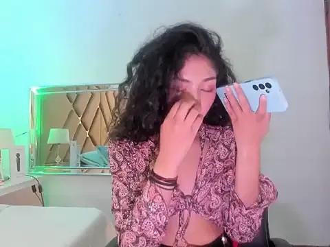 EmmaTeen18 from StripChat is Freechat