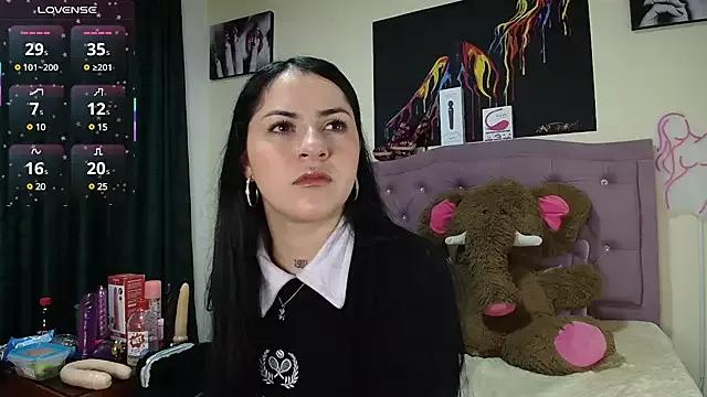 Girls: try live performances with matured performers, from dancing to quirks, in a variety of beautiful sex cams.