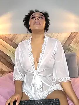 EmmilyBrant from StripChat