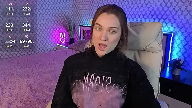 Girls: try live performances with matured performers, from dancing to quirks, in a variety of beautiful sex cams.