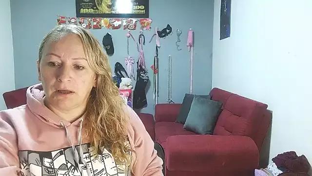 emperabigbootybigass from StripChat