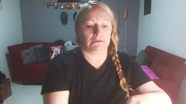 emperabigbootybigass from StripChat