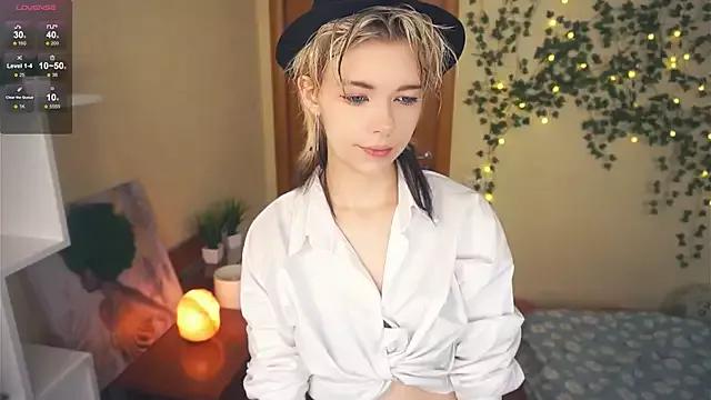 EngelAlman from StripChat