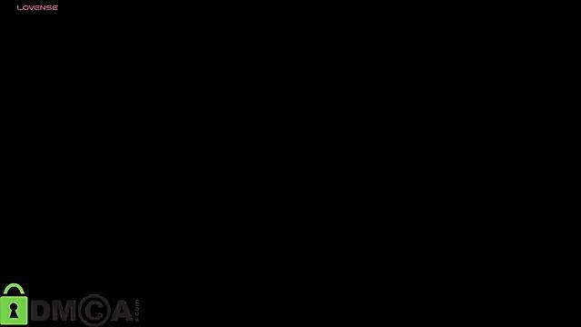 Erika_Robertson from StripChat is Freechat