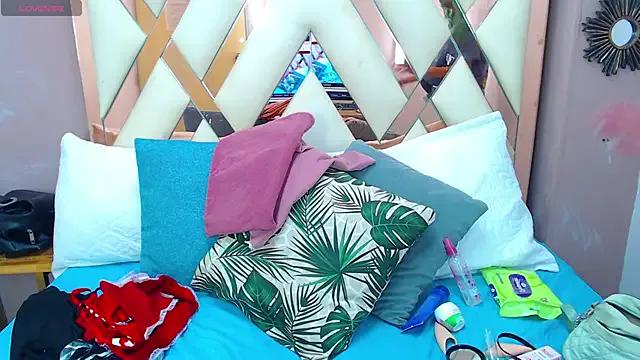 Erika_Stevens from StripChat is Freechat