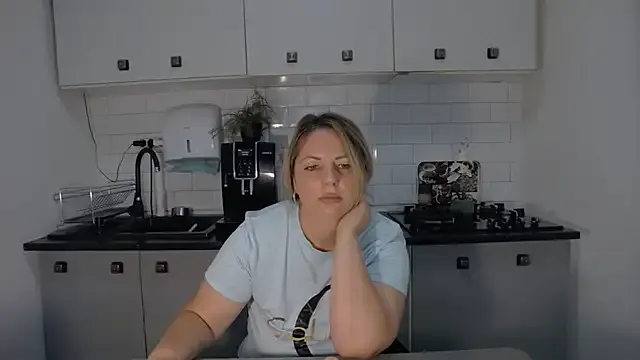 Erikaerika from StripChat