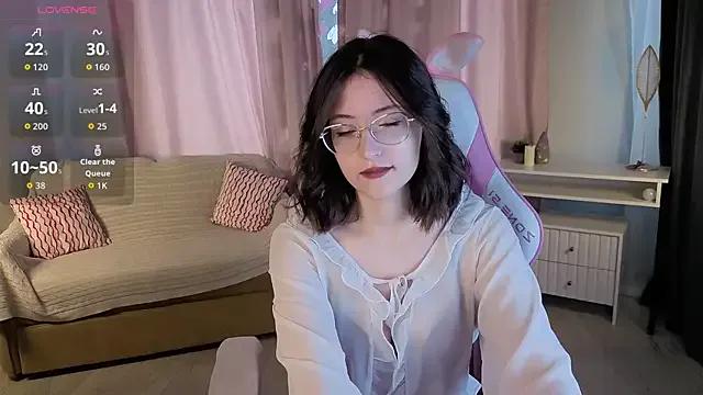 EsmaWonka from StripChat is Freechat