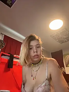 Esteem369 from StripChat is Freechat