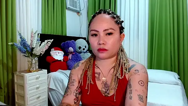 EstellaStarXxx from StripChat is Freechat