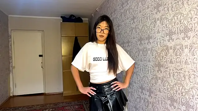 EsterCassius from StripChat is Freechat