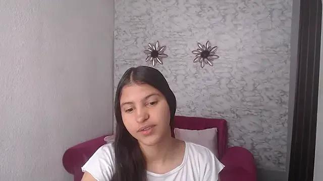 Evagirl69 from StripChat is Freechat
