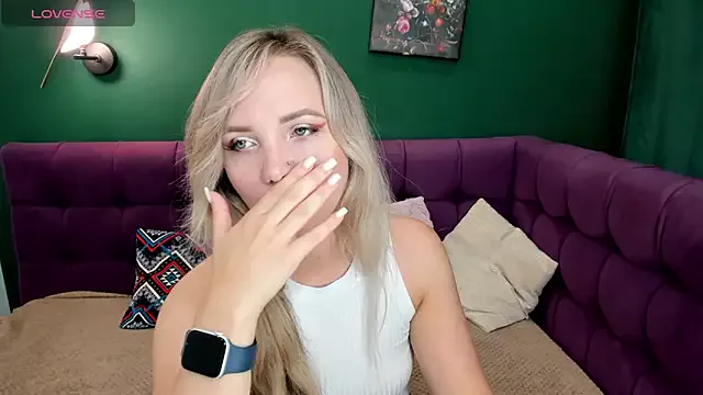 Girls: try live performances with matured performers, from dancing to quirks, in a variety of beautiful sex cams.