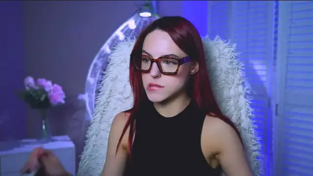 evanellson from StripChat is Freechat