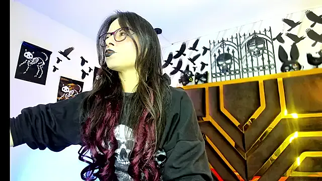 Evangelinejoness_ from StripChat is Freechat