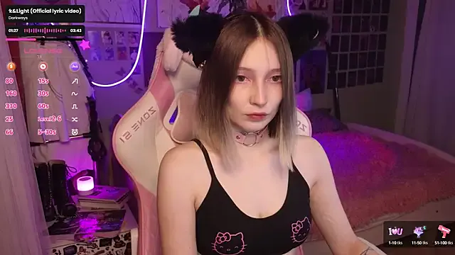 Girls: try live performances with matured performers, from dancing to quirks, in a variety of beautiful sex cams.