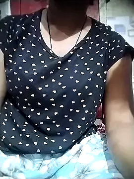 Ezabelljohn from StripChat is Freechat