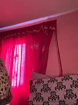 FadaPerigosa from StripChat is Freechat