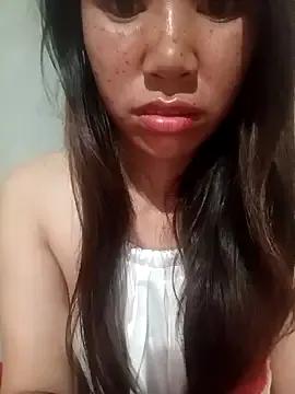 fanchunn from StripChat is Freechat