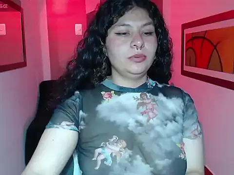 Fantassy_Loverss from StripChat is Freechat