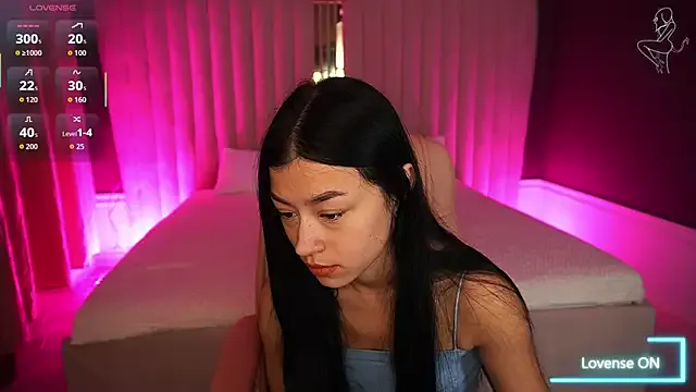 FataleNellie from StripChat