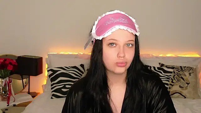 Felicia_Herceg from StripChat is Freechat