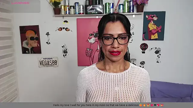 Girls: try live performances with matured performers, from dancing to quirks, in a variety of beautiful sex cams.