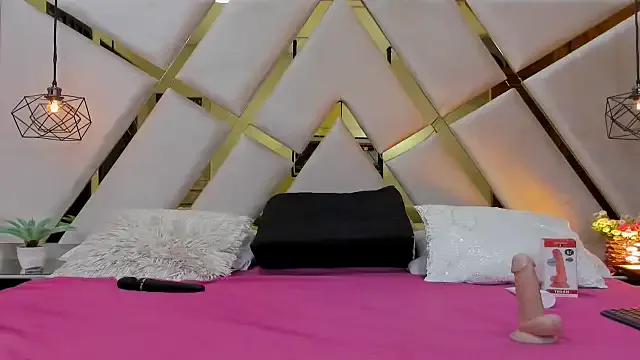 FernandaRousse from StripChat