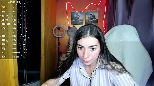 Girls: try live performances with matured performers, from dancing to quirks, in a variety of beautiful sex cams.