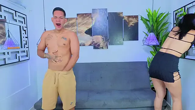 Girls: try live performances with matured performers, from dancing to quirks, in a variety of beautiful sex cams.