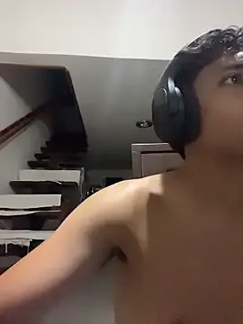 Flirtdick03 from StripChat is Freechat