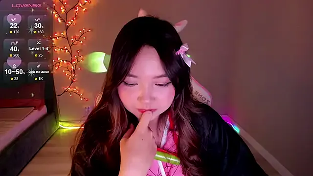 Fluffy_Rose from StripChat is Freechat