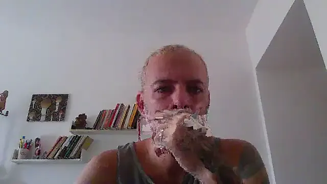 Foxxxyntrippy from StripChat