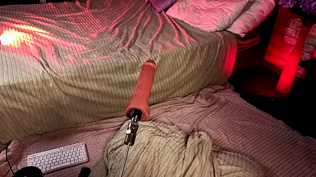 Frie_Moor from StripChat