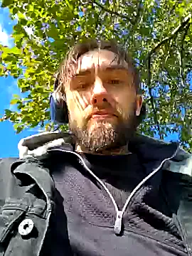 Fuckboy4public from StripChat is Freechat