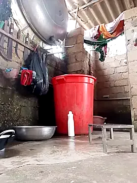 Fucksquirt2k from StripChat is Freechat