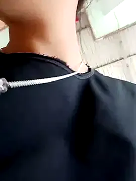 Fucksquirt2k from StripChat is Freechat