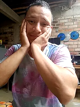 GaaraDiaz from StripChat is Freechat