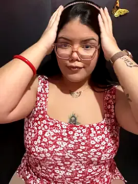 GabrielleMarsh1 from StripChat is Freechat