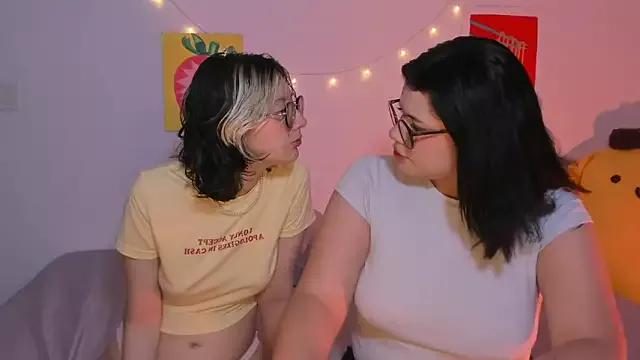 Girls: try live performances with matured performers, from dancing to quirks, in a variety of beautiful sex cams.