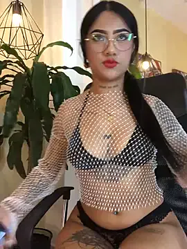 GalaTaylor from StripChat is Freechat