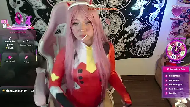 Girls: try live performances with matured performers, from dancing to quirks, in a variety of beautiful sex cams.