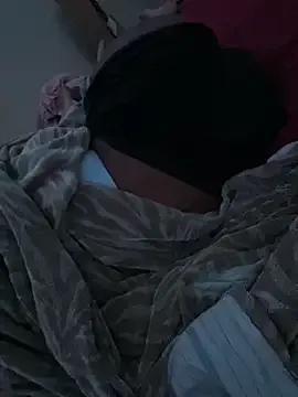 gamingcouple420 from StripChat is Freechat