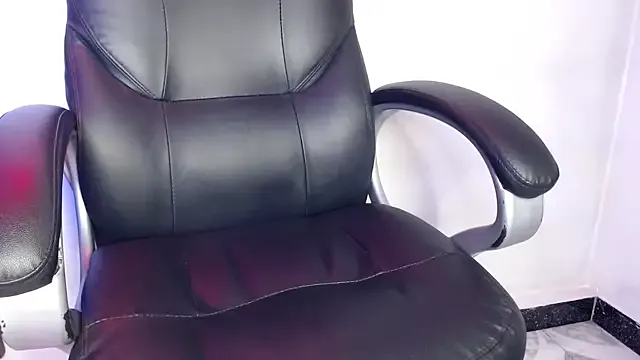 Gasaiusagi_golden from StripChat