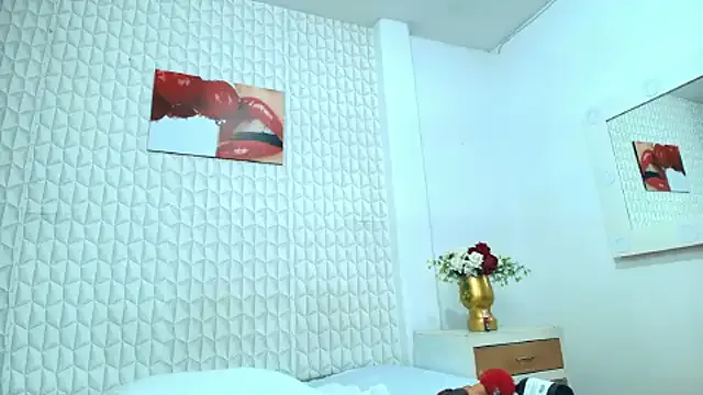 GhanimaBrooks from StripChat