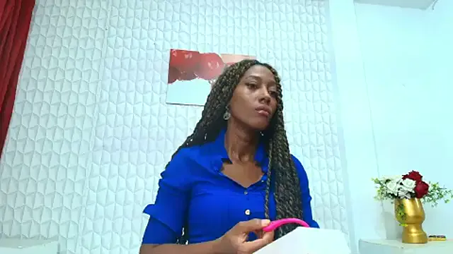 GhanimaBrooks from StripChat