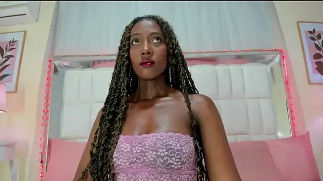 GhanimaWalter from StripChat is Freechat