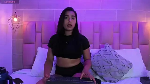 Girls: try live performances with matured performers, from dancing to quirks, in a variety of beautiful sex cams.