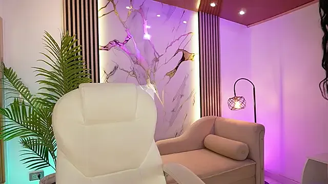 GiaNovak from StripChat is Freechat